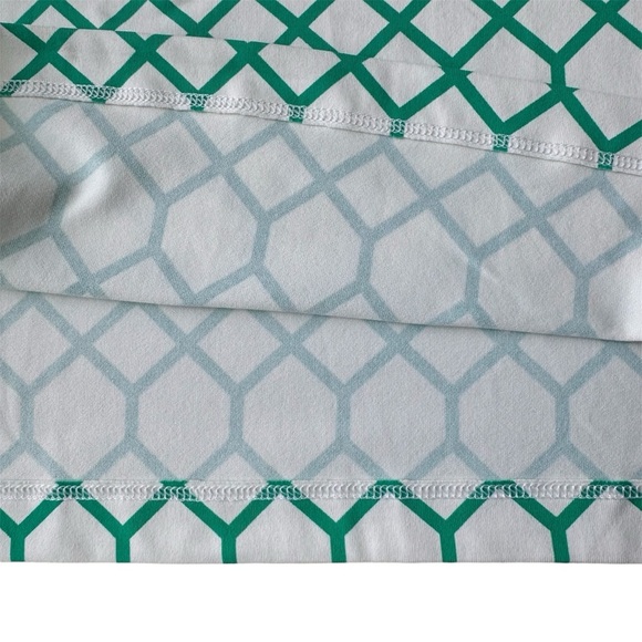 Chico’s Honeycomb white green top size 2 - Picture 6 of 8
